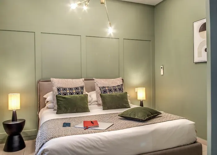 Guest house Borgognona 4*